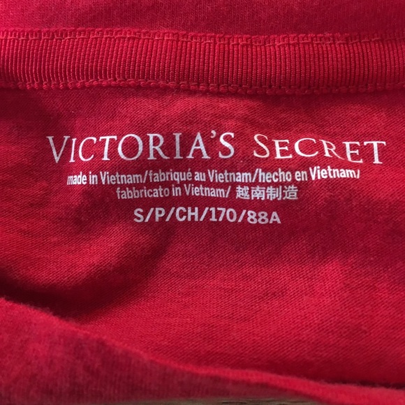 Victoria’s Secret T-Shirt - Picture 5 of 6